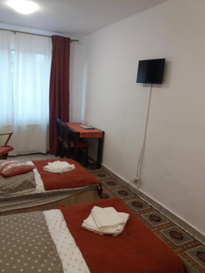 Cazare Neu-Arad Autostrada Apartment Exterior photo